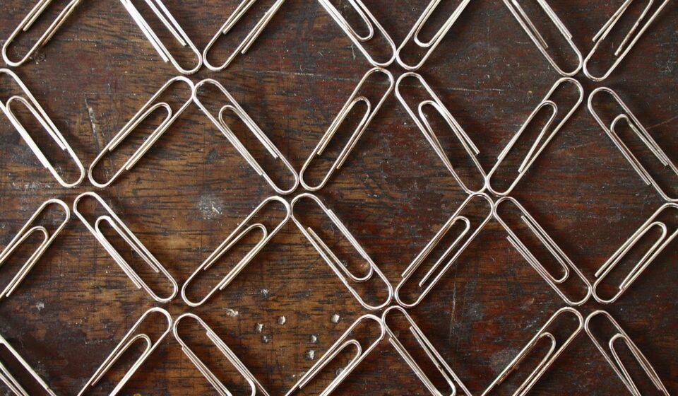 paper-clips, paper clips, office, stationery, metal, fastener, metallic, steel, pattern, structure, arranged, brown office, brown paper, brown metal, paper clips, paper clips, paper clips, paper clips, paper clips, office, arranged