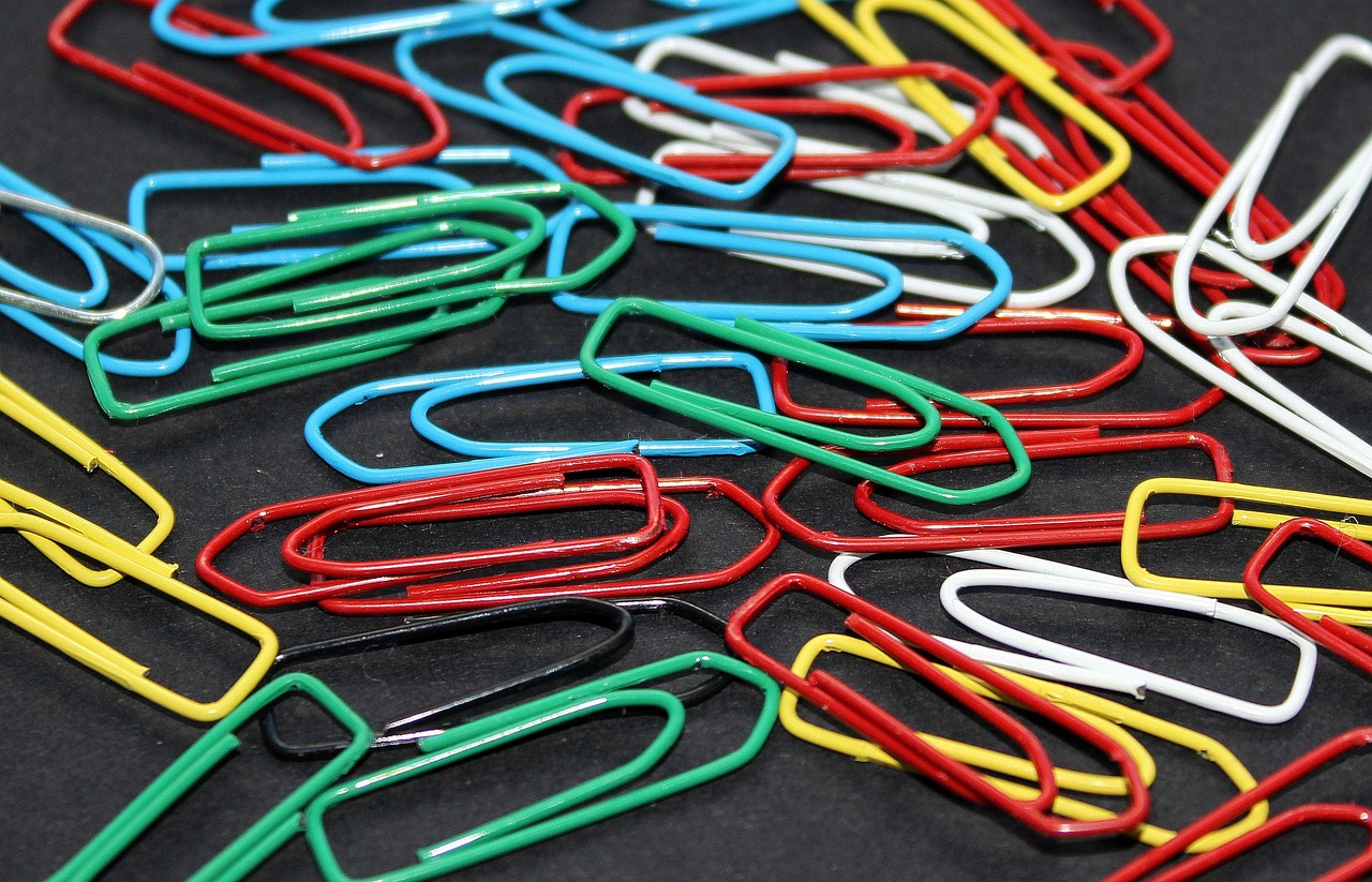 paper clips, colorful, fastening system, color, no one, multicolored, stationery, the colours of the rainbow, plastic, paper clips, paper clips, paper clips, paper clips, paper clips