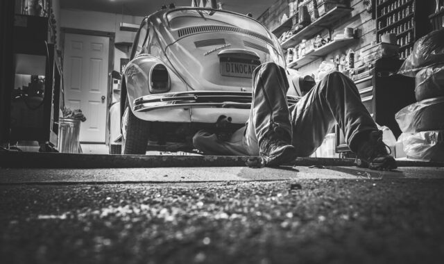 man, car, repair, car repair, car workshop, repair shop, repairs, garage, mechanic, vw beetle, volkswagen, beetle, automotive, car wallpapers, workshop, tools, supplies, monochrome, black and white