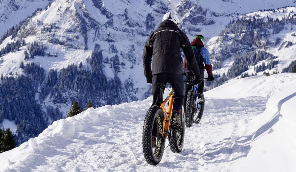 snow, mountain, fat bikes, winter, mountain bikes, mtb, biking, bicycles, nature, adventure, cold, sports, action, outdoors, bike, cycling