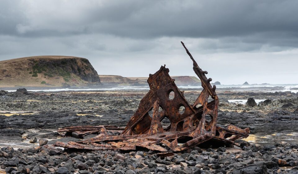 ss speke shipwreck, beach, australia, kitty miller bay, nature, phillip island, shipwreck, coastline, coast, overcast, cloudy day