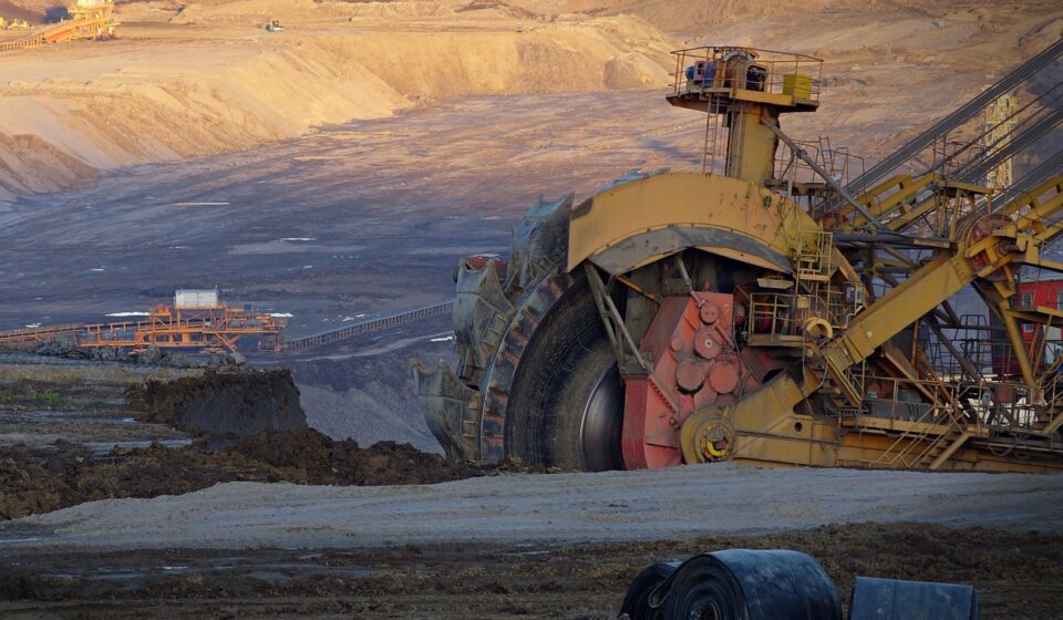 excavator, wheel, extraction, coal, strip-mine, coal mining, industry, mine, doly, large machine, surface, earth, surface mining, mining, mine, mining, mining, mining, mining, mining