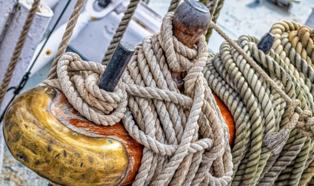 dew, ship traffic jam, ropes, fastening, sailing ship, attach, shipping, rope, cordage, knitting, maritime, brass, metal, plank, template, structure, connected, braided