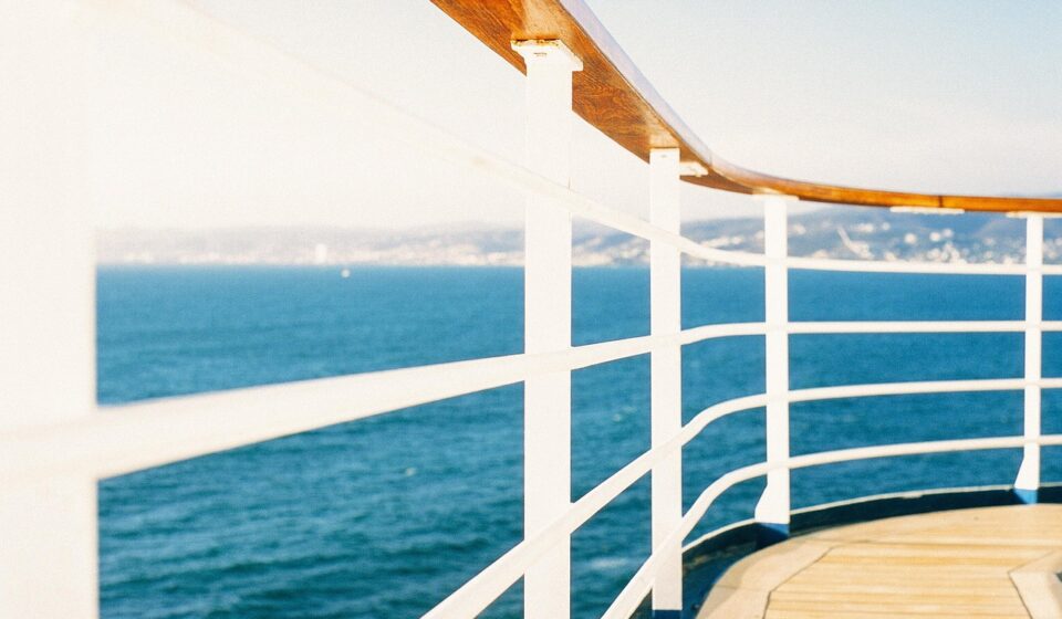 railing, nature, guardrail, ship, cruise, ocean, sea, journey, grunge, wood, boat, deck, water