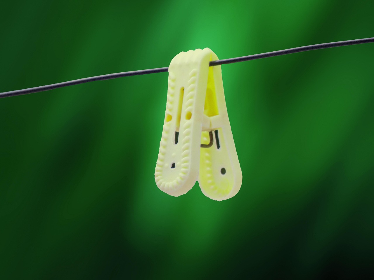 hanging clip, cloth clip, clip, dry, greens, yellow clip, cloth drying, dry clip