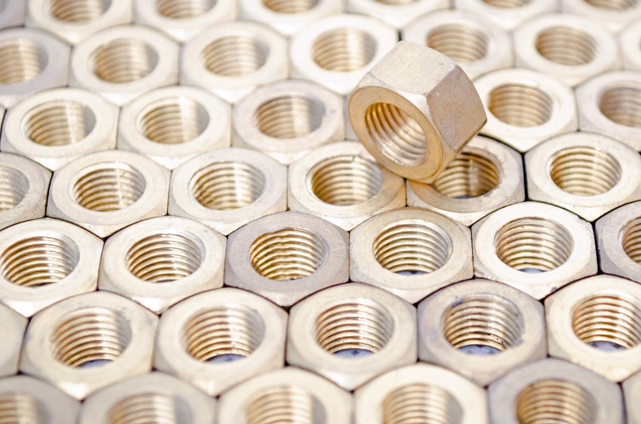 nut, bolt, metallic, metal, white, tool, laptop wallpaper, head, screw, background, beautiful wallpaper, isolated, heap, chrome, desktop backgrounds, steel, wrench, turn, hardware, wallpaper hd, windows wallpaper, cool backgrounds, mac wallpaper, free background, new, iron, fix, mechanical, element, thread, macro, equipment, groove, connection, fastener, workshop, shiny, wallpaper 4k, free wallpaper, focus, hd wallpaper, industrial, brown news, brown tools, brown metal, 4k wallpaper 1920x1080, 4k wallpaper, full hd wallpaper, brown new, brown focus, brown industry